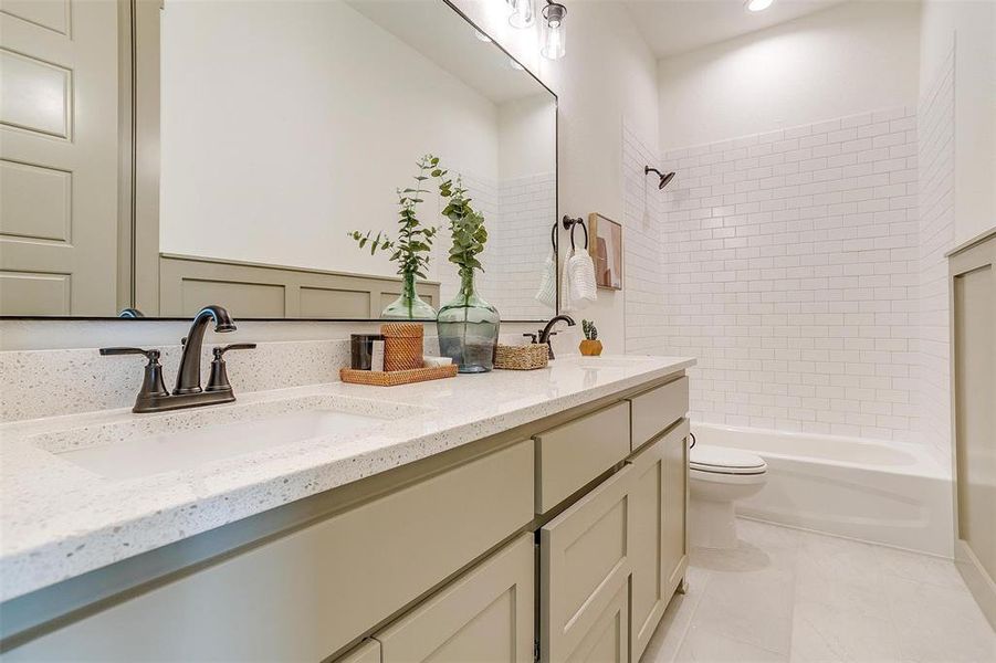 Furnished interior view inside a new home in , Waxahachie (Image 15).