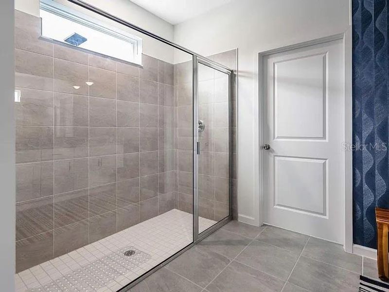 Image 43 of a home in .