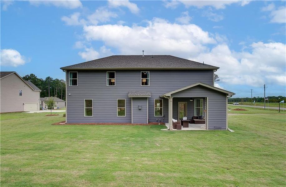 Exterior details and patio area of a home in Riverbend Overlook, Fayetteville (Image 20).