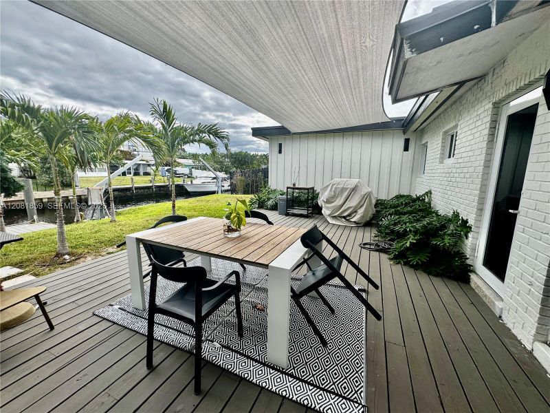 Exterior details and patio area of a home in , Fort Lauderdale (Image 32).