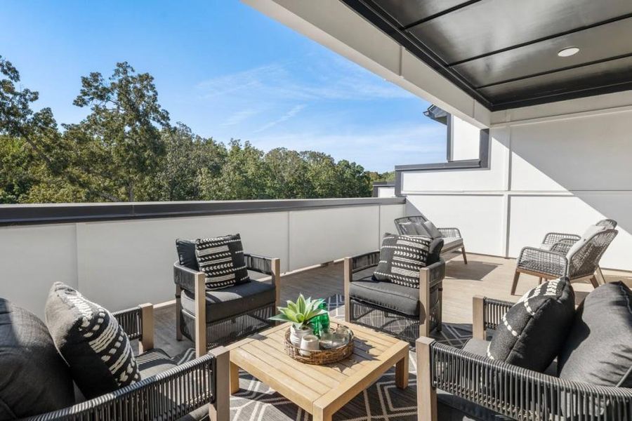 Exterior details and patio area of a home in , Alpharetta (Image 21).