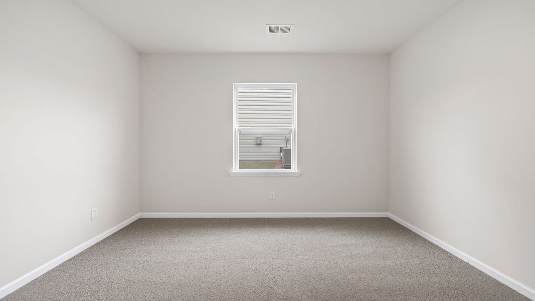 Spacious, unfurnished interior of a new home in Durbin Meadows Traditions, Fountain Inn (Image 19).