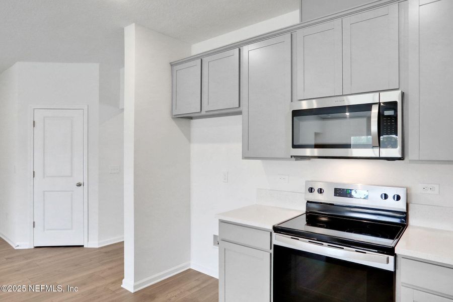 Furnished interior view inside a new home in Bellbrooke, Jacksonville (Image 13).