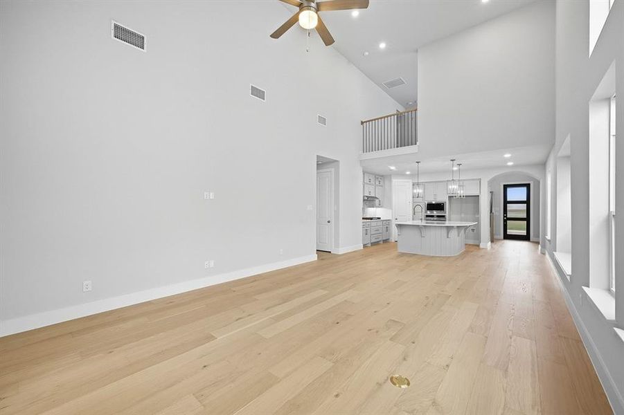 Spacious, unfurnished interior of a new home in Mosaic: 40ft. lots, Celina (Image 14). Spacious, unfurnished interior of a new home in Mosaic: 40ft. lots, Celina (Image 14).