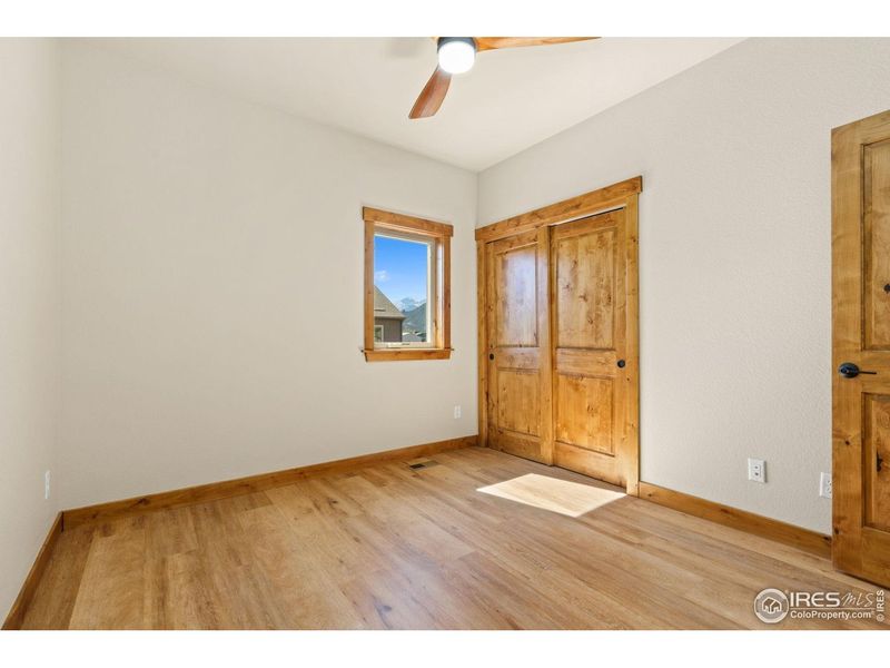Spacious, unfurnished interior of a new home in , Estes Park (Image 20).