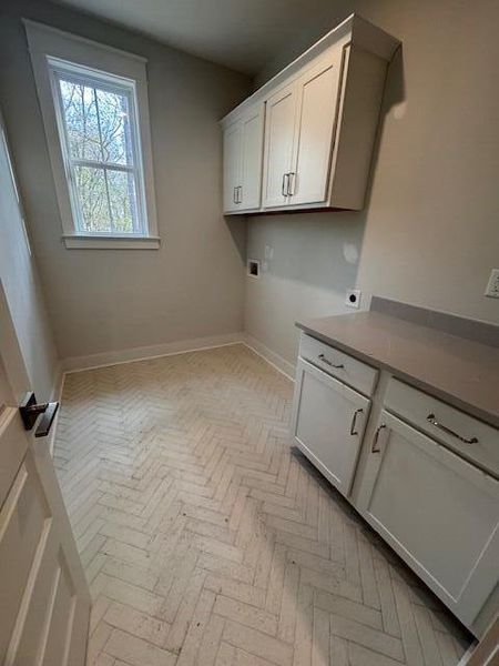 Spacious, unfurnished interior of a new home in Waterloo Estates, Johns Island (Image 7).