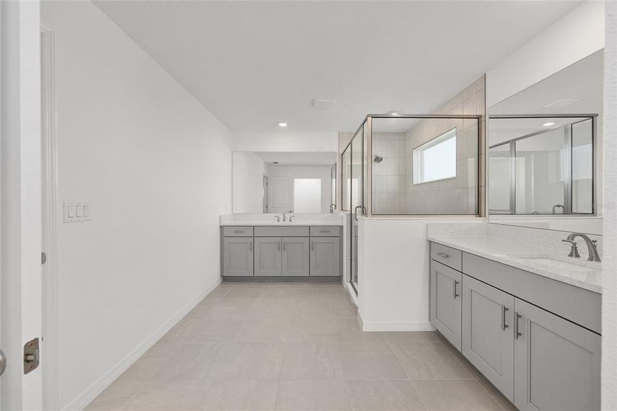 Furnished interior view inside a new home in Calesa Township, Ocala (Image 13).