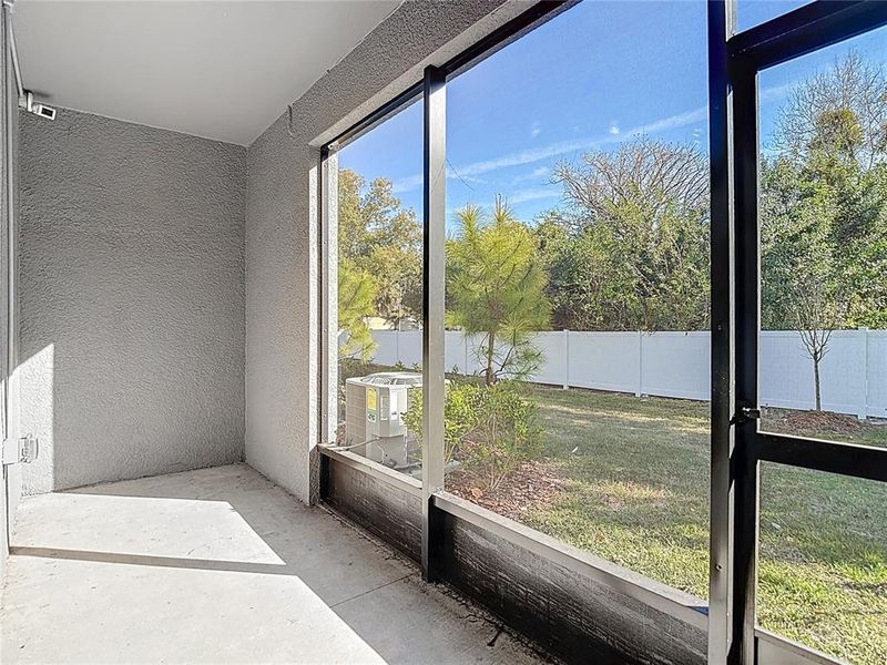 Exterior details and patio area of a home in , Land O' Lakes (Image 19).