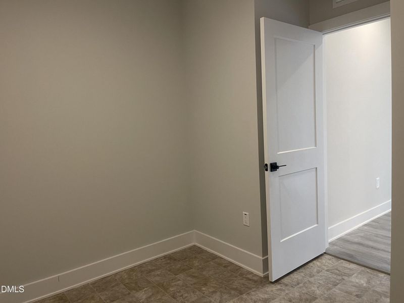 14E91EEA-ACF2-4A42-8C2F-999DE6AE87F1