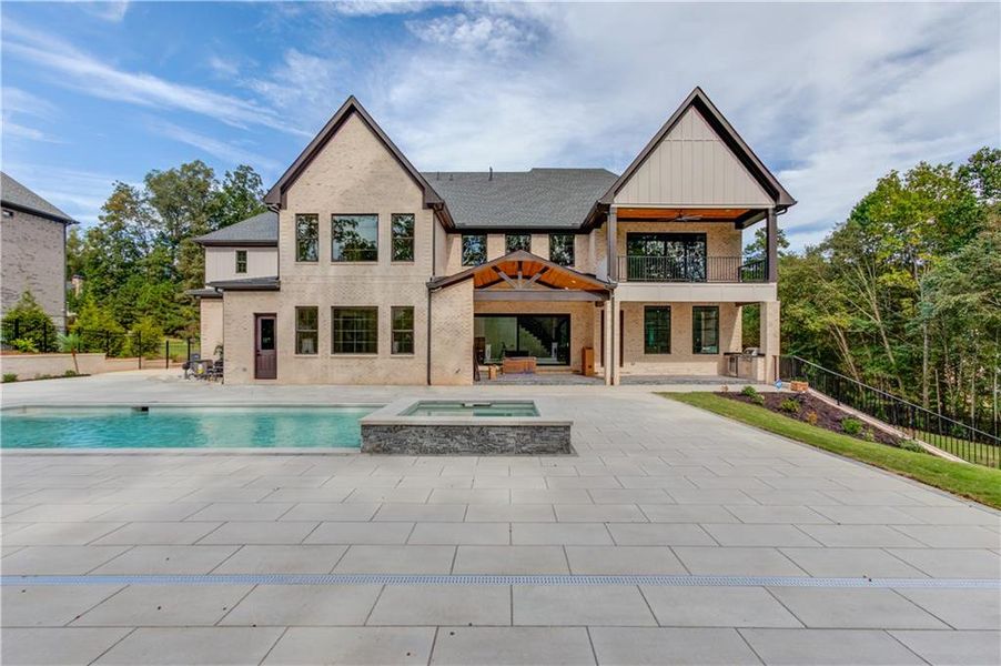 Image 32 of a home in .