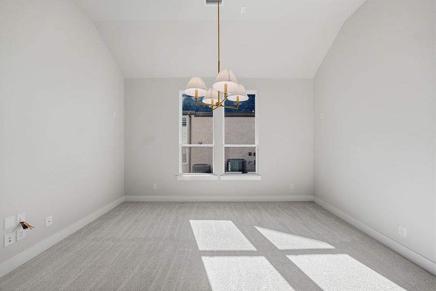 Spacious, unfurnished interior of a new home in Quail Hollow, Rockwall (Image 19).