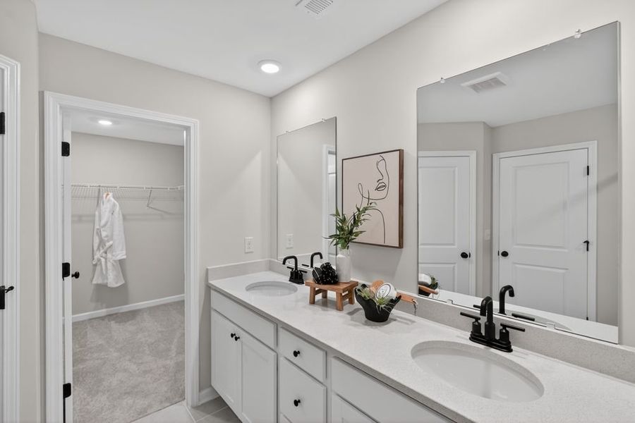 Furnished interior view inside a new home in Dreycott, Lawrenceville (Image 20).