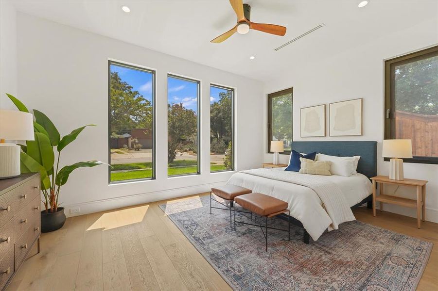 Furnished interior view inside a new home in , Dallas (Image 18).