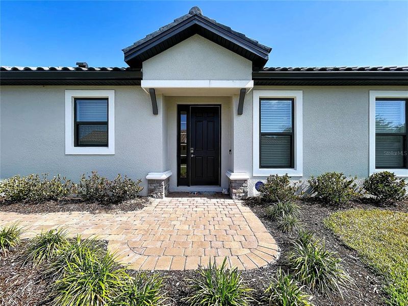 Exterior details and patio area of a home in , Wesley Chapel (Image 34).