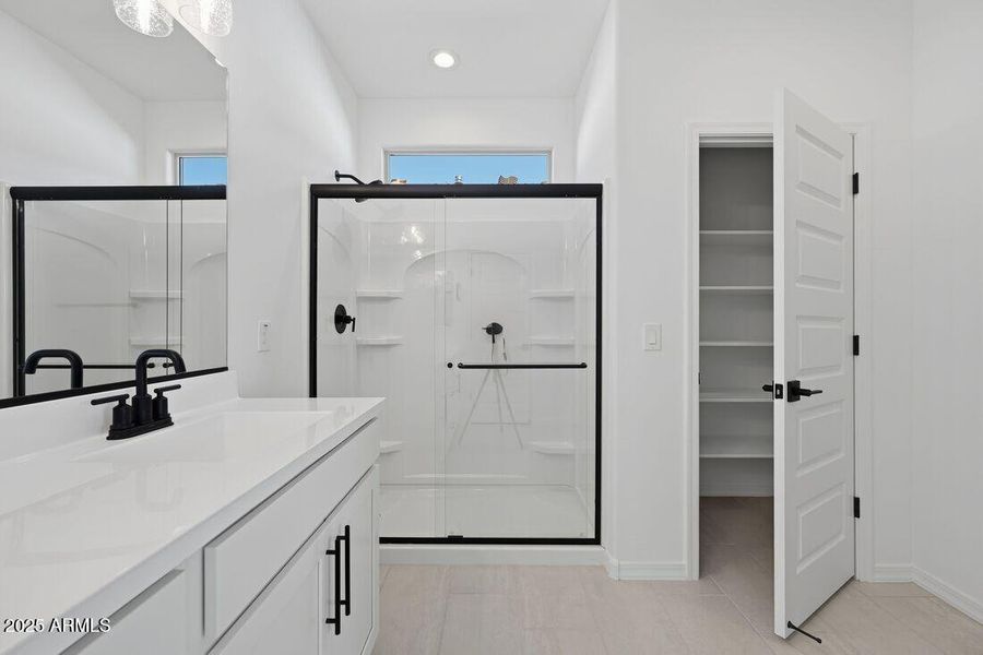 8827 W PASADENA Avenue - Ready Now! 8827 W PASADENA Avenue - Ready Now!