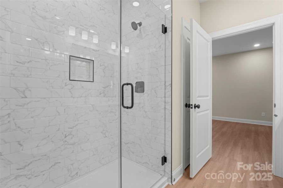 Image 42 of a home in .