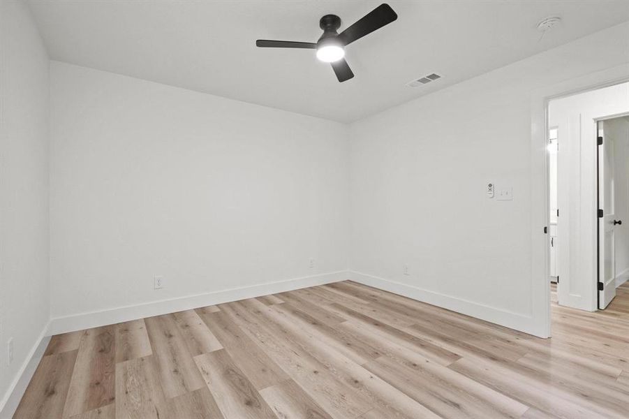 Spacious, unfurnished interior of a new home in , Wolfe City (Image 27). Spacious, unfurnished interior of a new home in , Wolfe City (Image 27).