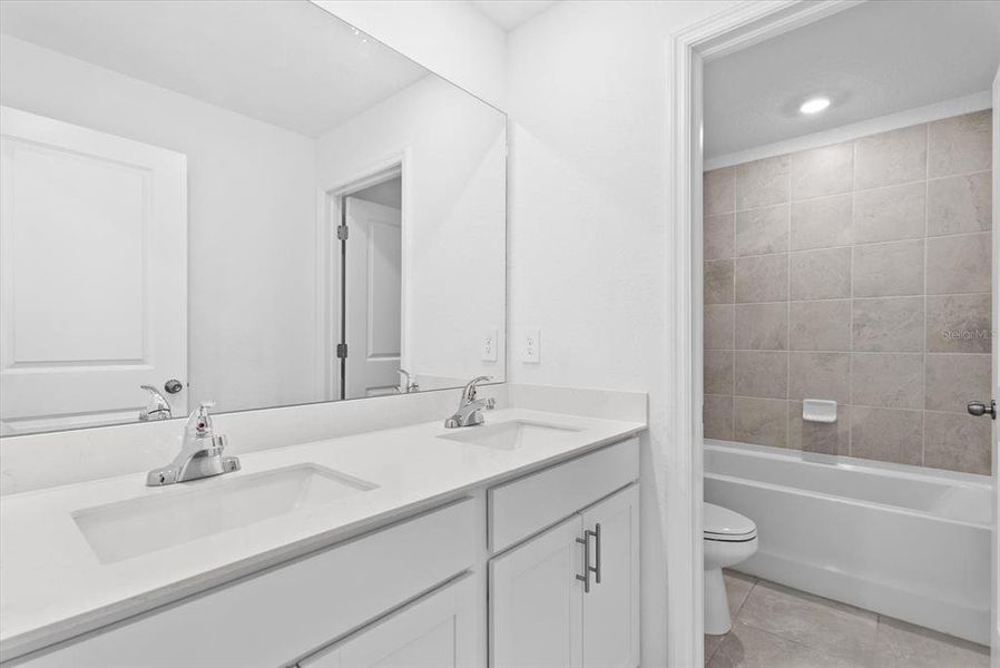 Furnished interior view inside a new home in , Bradenton (Image 10).