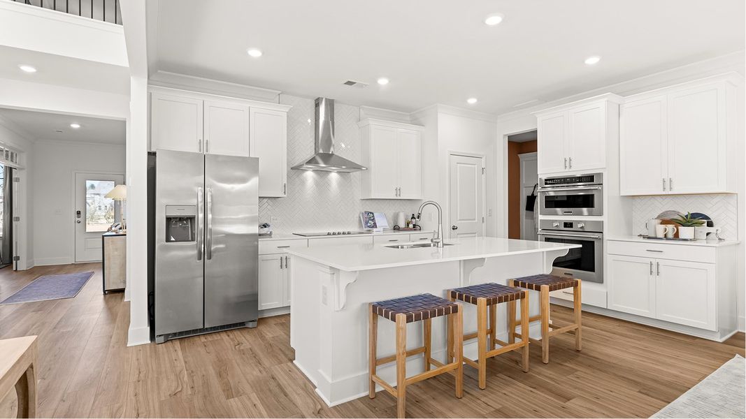 3768 Fairmont Kitchen 1of5 F1 Base3 050925 3768 Fairmont Kitchen 1of5 F1 Base3 050925