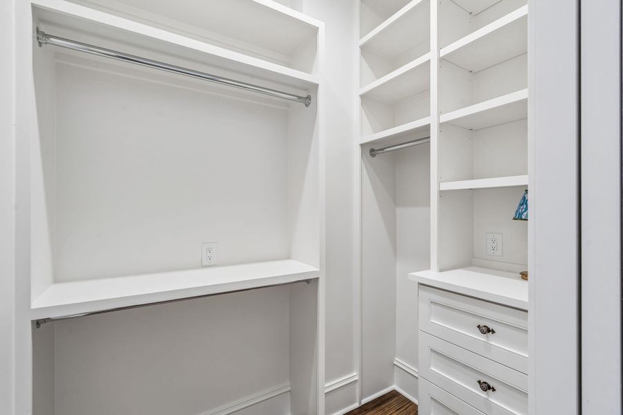 Image 103 of a home in .