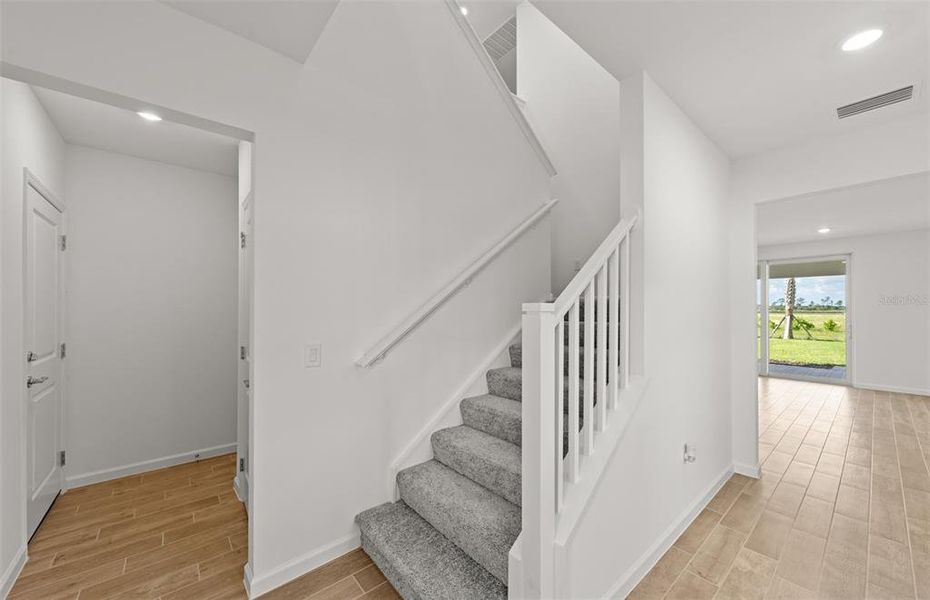 Spacious, unfurnished interior of a new home in Reagan Landing, Bradenton (Image 25). Spacious, unfurnished interior of a new home in Reagan Landing, Bradenton (Image 25).