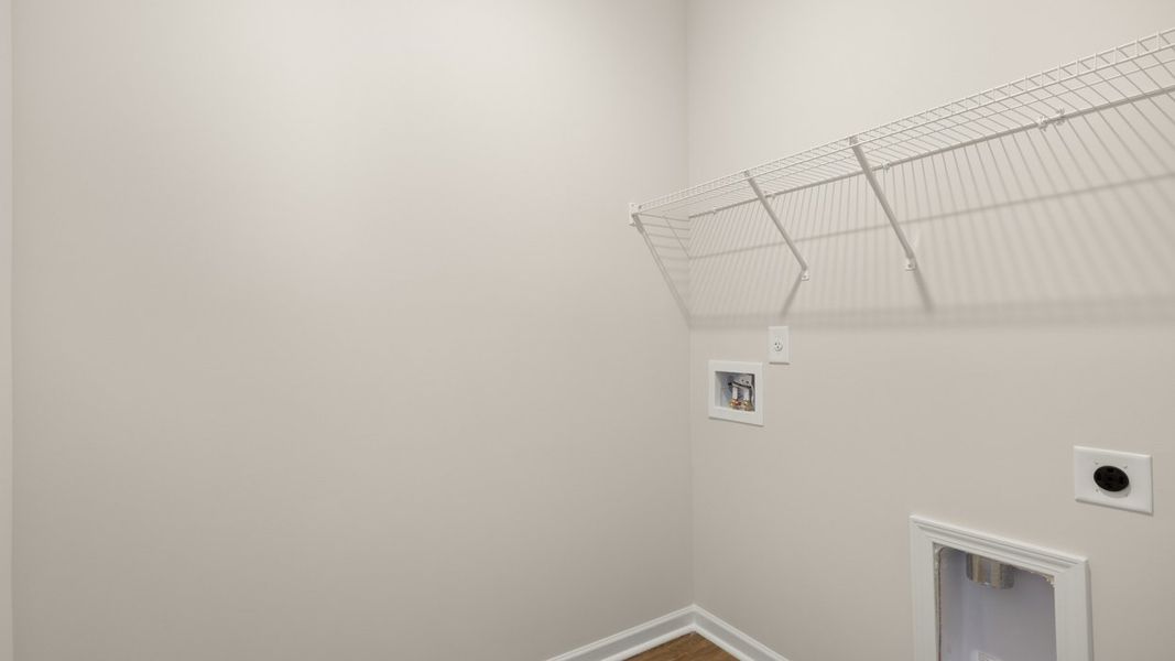 Representative unfurnished interior of a home built from the Kerry by D.R. Horton in Champion's Run, Lithonia (Image 28).