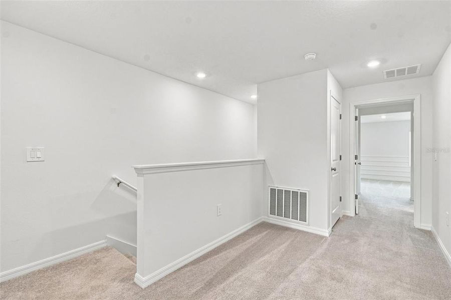 Spacious, unfurnished interior of a new home in , Zephyrhills (Image 22).