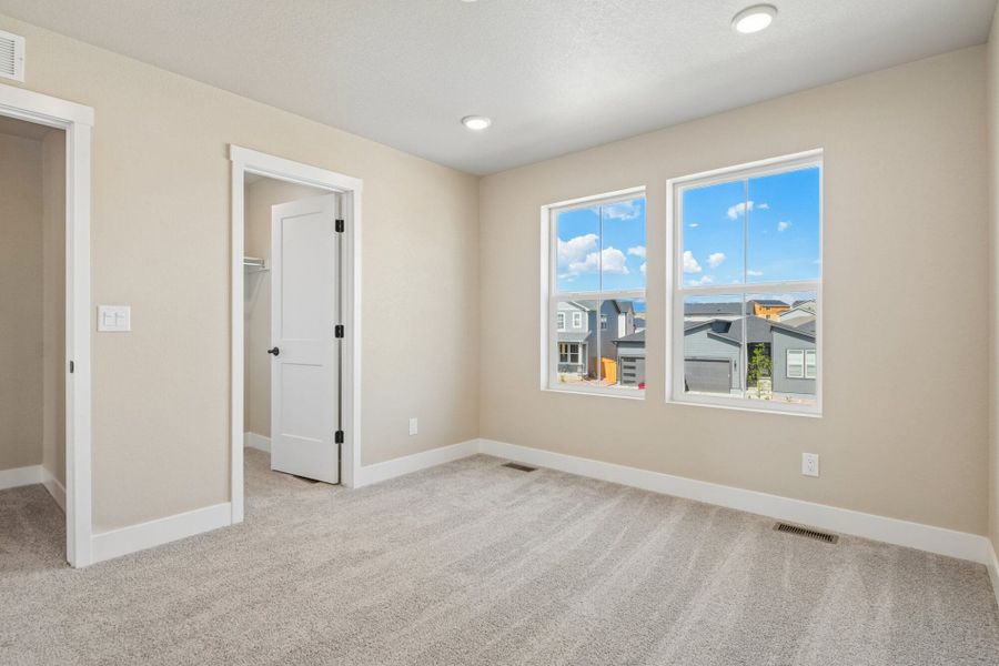 Spacious, unfurnished interior of a new home in The Glen, Colorado Springs (Image 46). Spacious, unfurnished interior of a new home in The Glen, Colorado Springs (Image 46).