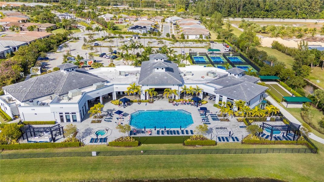 Image 36 of a home in .