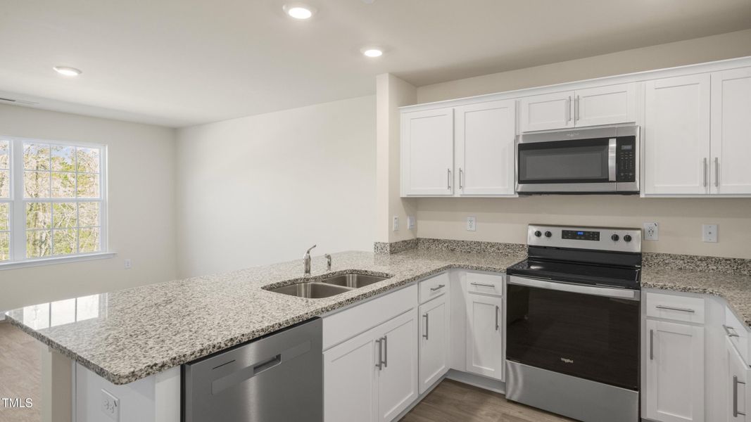 lot-76-pearson-2507-gracie-lane-028