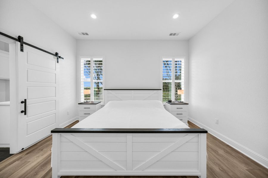 Representative furnished interior of a home built from the Lakeshore by Zeal Home Builders in Oak Water Ranch, Granbury (Image 26). Representative furnished interior of a home built from the Lakeshore by Zeal Home Builders in Oak Water Ranch, Granbury (Image 26).