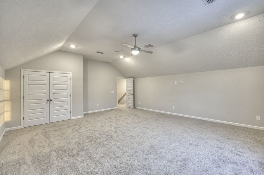 Spacious, unfurnished interior of a new home in Legacy Preserve, Tullahoma (Image 20). Spacious, unfurnished interior of a new home in Legacy Preserve, Tullahoma (Image 20).
