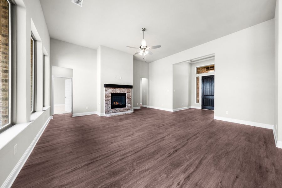Spacious, unfurnished interior of a new home in Berkshire Estates, Mesquite (Image 19). Spacious, unfurnished interior of a new home in Berkshire Estates, Mesquite (Image 19).