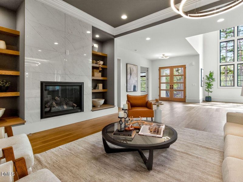 014-1280x960-family-room-with-fireplace