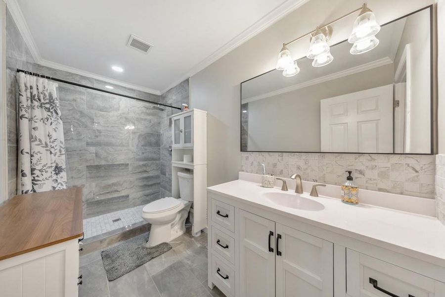 Furnished interior view inside a new home in , Silver Creek (Image 6). Furnished interior view inside a new home in , Silver Creek (Image 6).