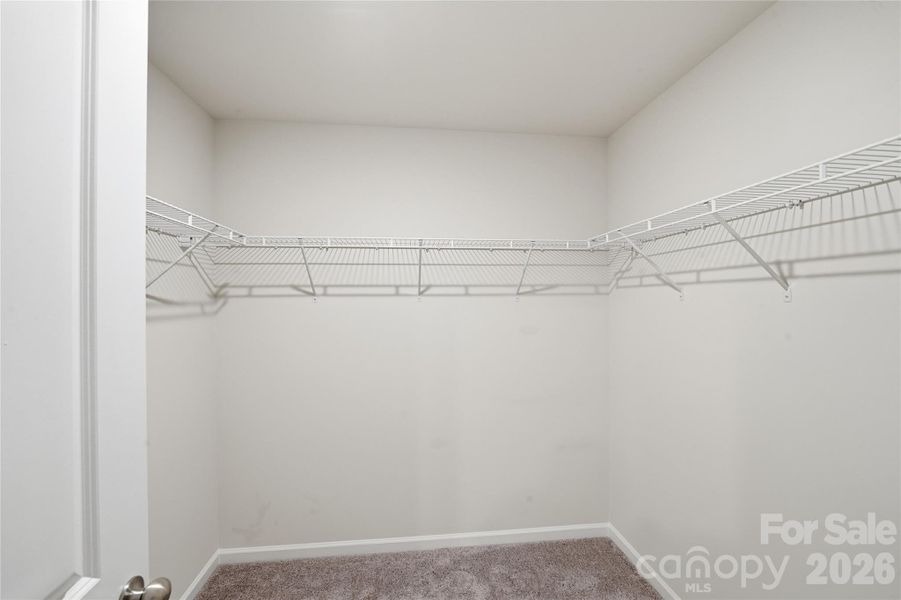 Spacious, unfurnished interior of a new home in , Shelby (Image 21).