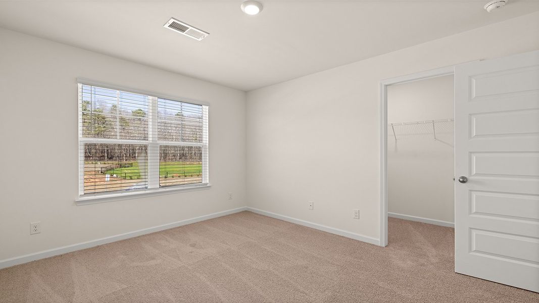 Spacious, unfurnished interior of a new home in Westland, Bogart (Image 29).