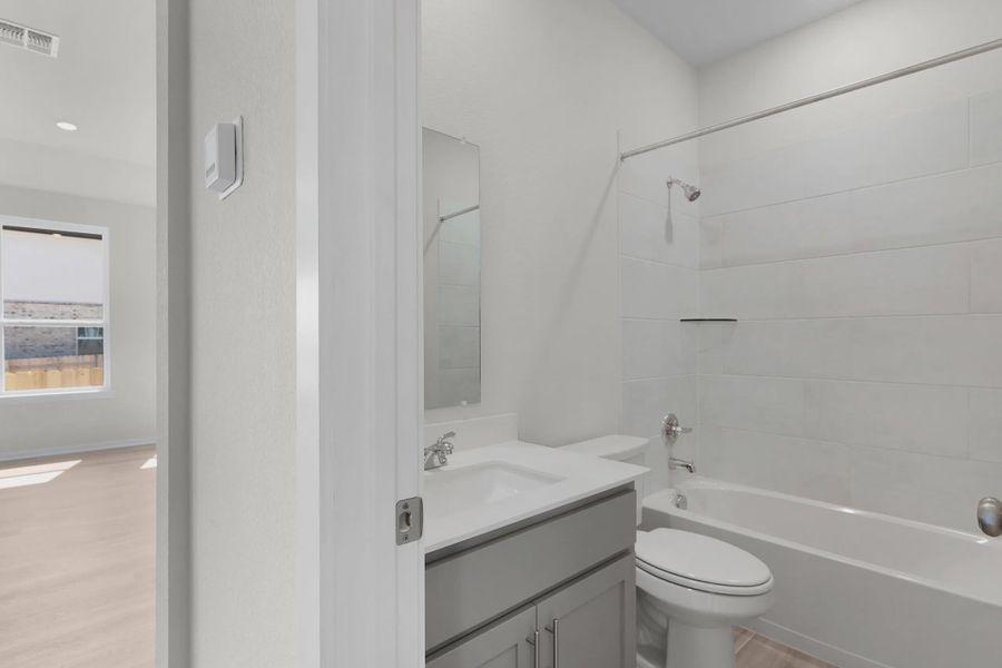 Furnished interior view inside a new home in Nolina, Georgetown (Image 10).