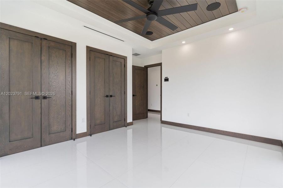 Spacious, unfurnished interior of a new home in , Tavernier (Image 68). Spacious, unfurnished interior of a new home in , Tavernier (Image 68).
