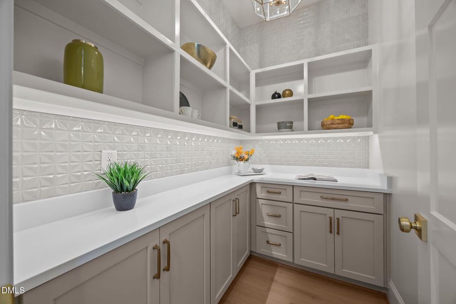 28-web-or-mls-IMG_2567 28-web-or-mls-IMG_2567