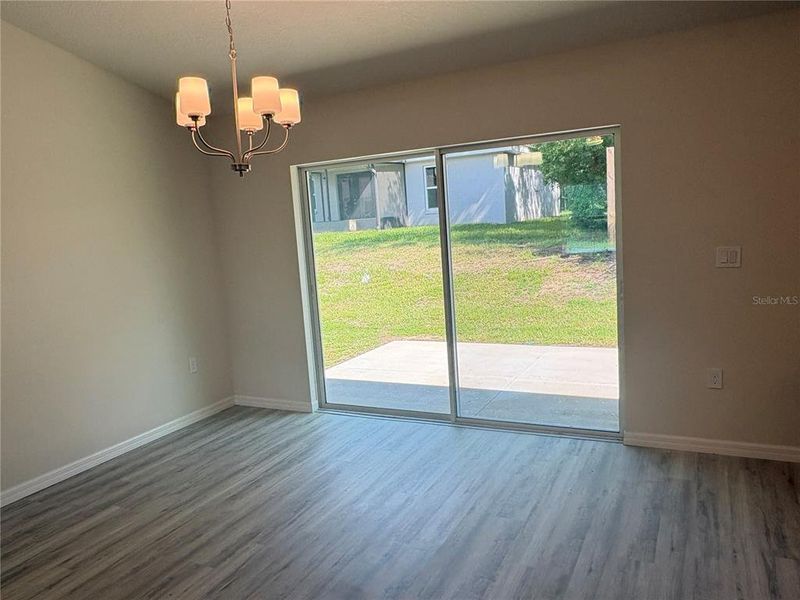 Spacious, unfurnished interior of a new home in , Citrus Springs (Image 18).