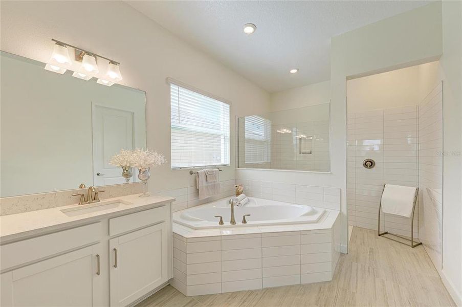 Furnished interior view inside a new home in , Parrish (Image 43).