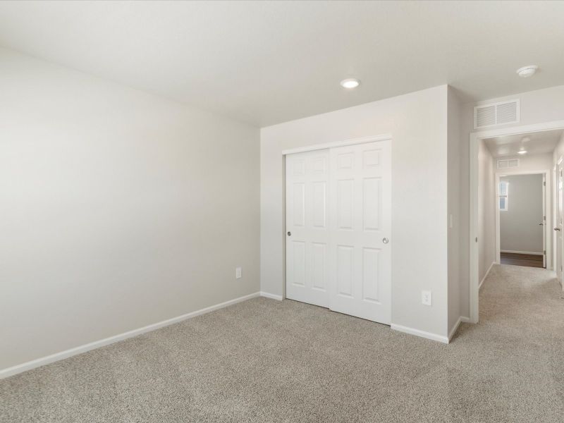 Spacious, unfurnished interior of a new home in Westgate, Greeley (Image 27).