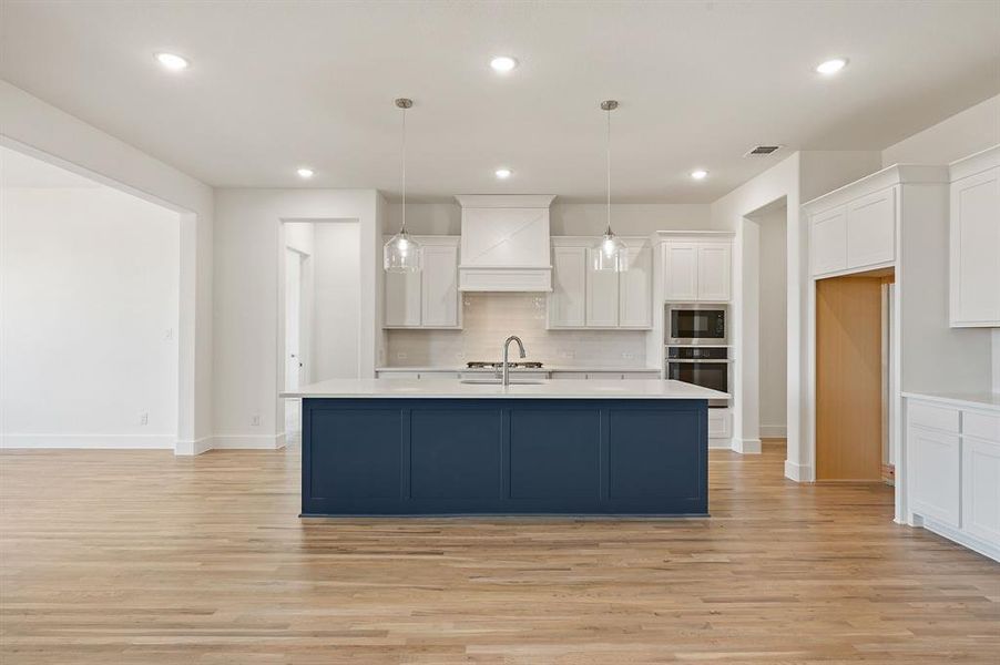 Furnished interior view inside a new home in Settlers Glen, New Fairview (Image 7).