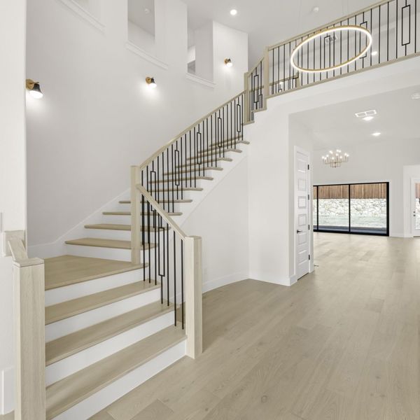 Spacious, unfurnished interior of a new home in StarView, Prosper (Image 66).