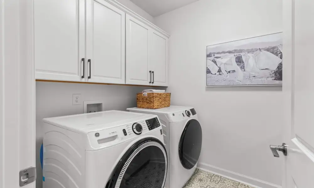 Representative furnished interior of a home built from the The Longboard by Chesapeake Homes in Bridgewater - Shorehaven Village, Little River (Image 43).