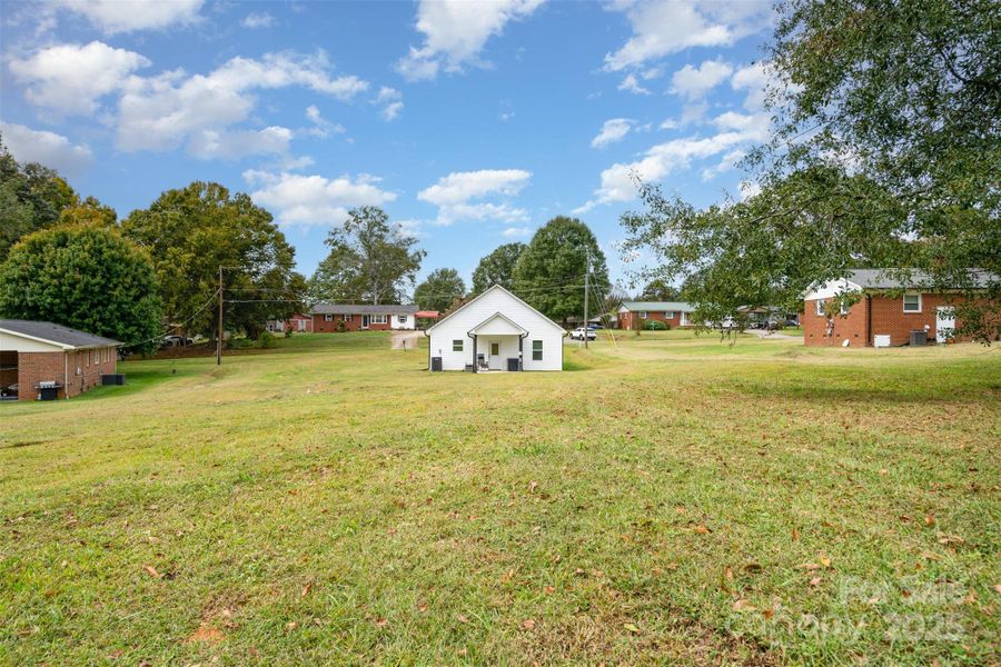 Image 27 of a home in . Image 27 of a home in .