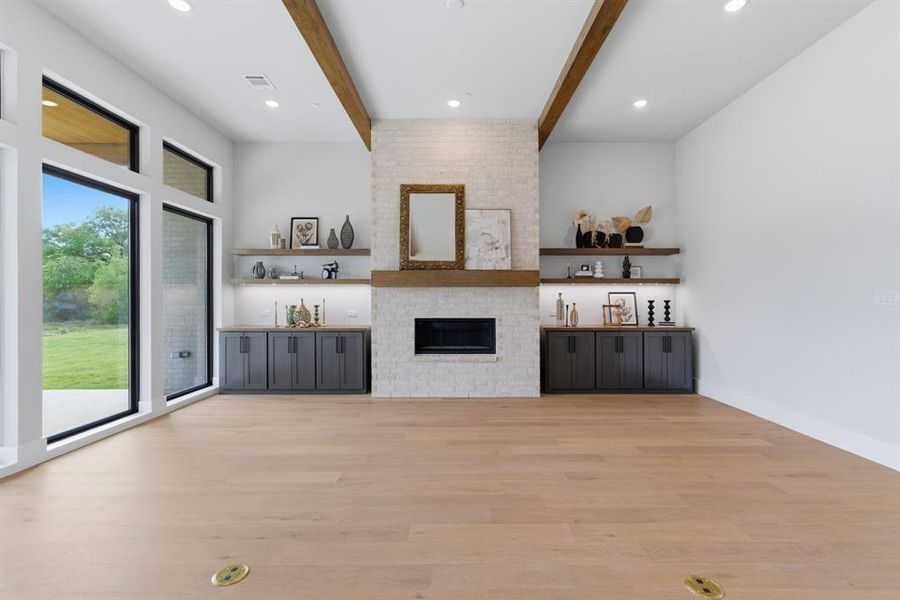 Furnished interior view inside a new home in , Northlake (Image 5).