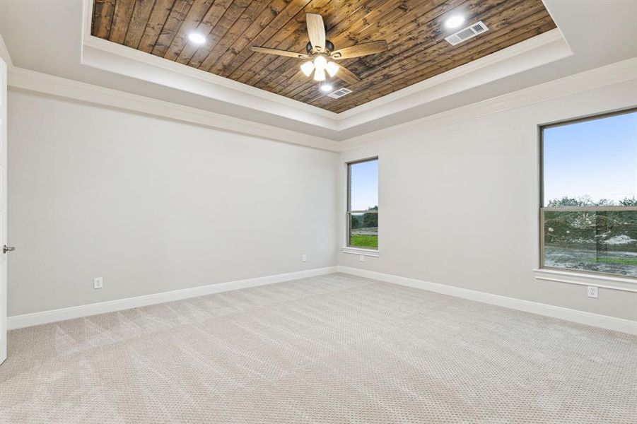 Spacious, unfurnished interior of a new home in , Granbury (Image 21). Spacious, unfurnished interior of a new home in , Granbury (Image 21).