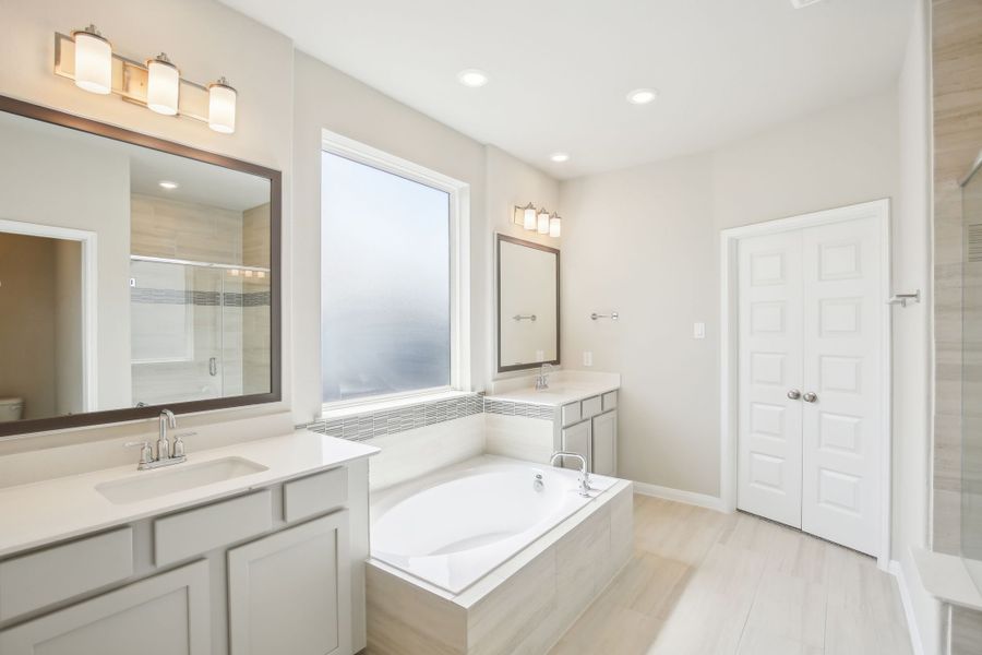 Furnished interior view inside a new home in Kemah Crossing - Luxe Series, Kemah (Image 9). Furnished interior view inside a new home in Kemah Crossing - Luxe Series, Kemah (Image 9).